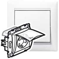 Розетка 1-м СП Valena 16А IP44 2P+E с заземл. механизм бел. (DIY-упак.) IEK 695641