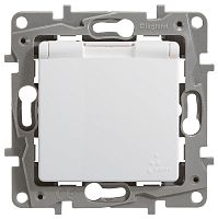 Розетка 2К+З IP 44 с откидной крышкой и шторками - немецкий стандарт - автоматические зажимы - 16 А 