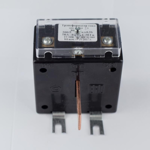 Трансформатор тока Т-0,66-5ВА-0,5-150/5 М кл.т. 0,5 в корпусе фото 3